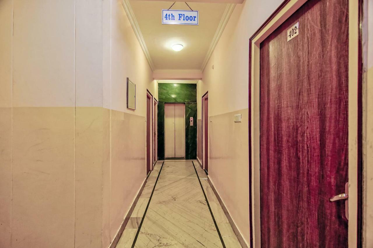 Capital O 41962 Hotel Mandakini Continental Lucknow Bagian luar foto
